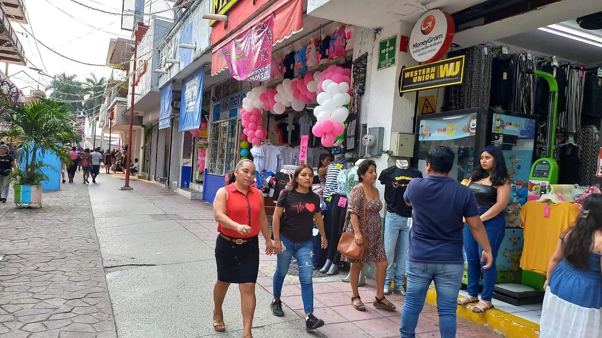 Mujeres en el centro de Tapachula